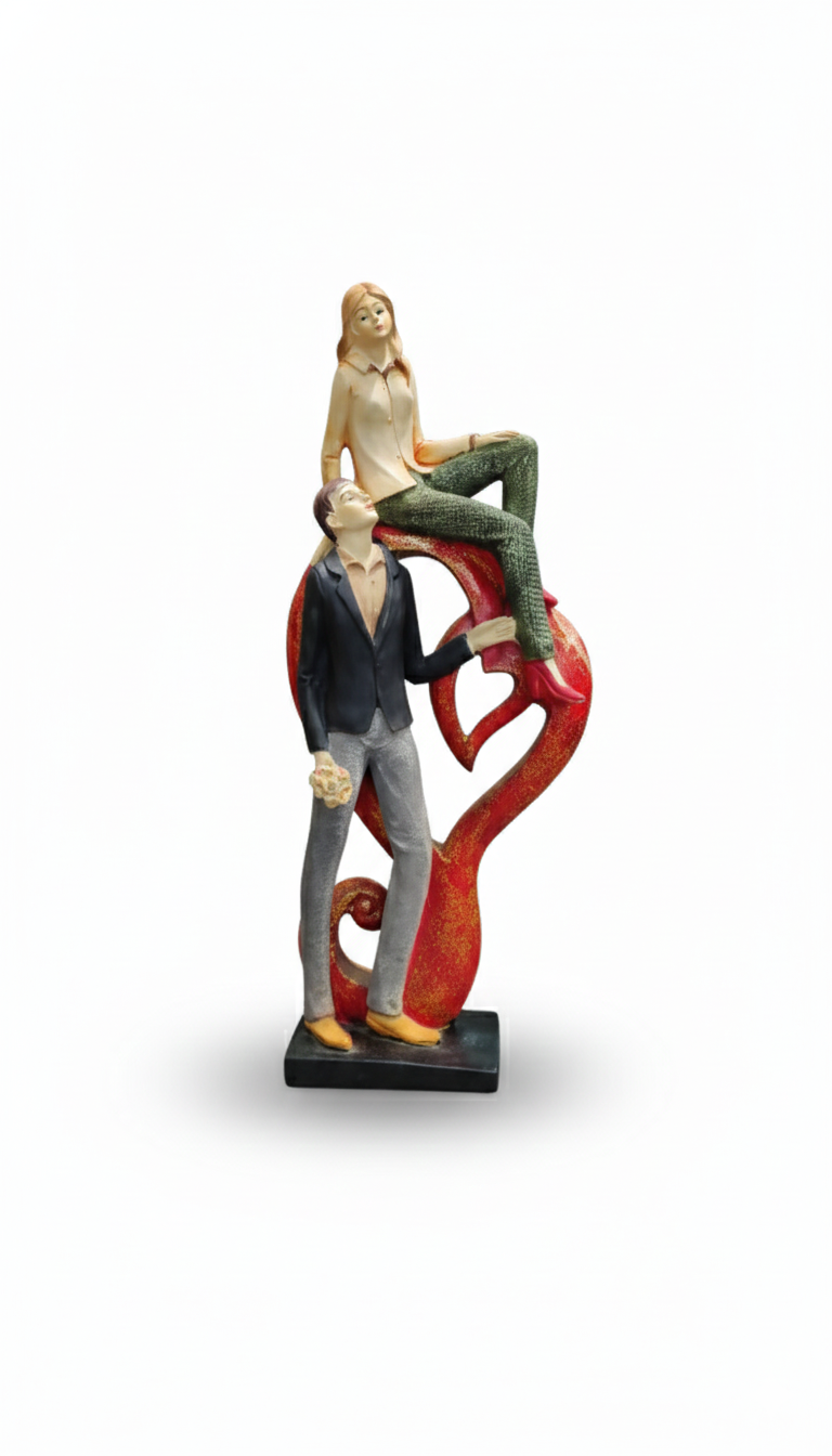 Couple Statue Showpiece Polyresin Or Marble Powder