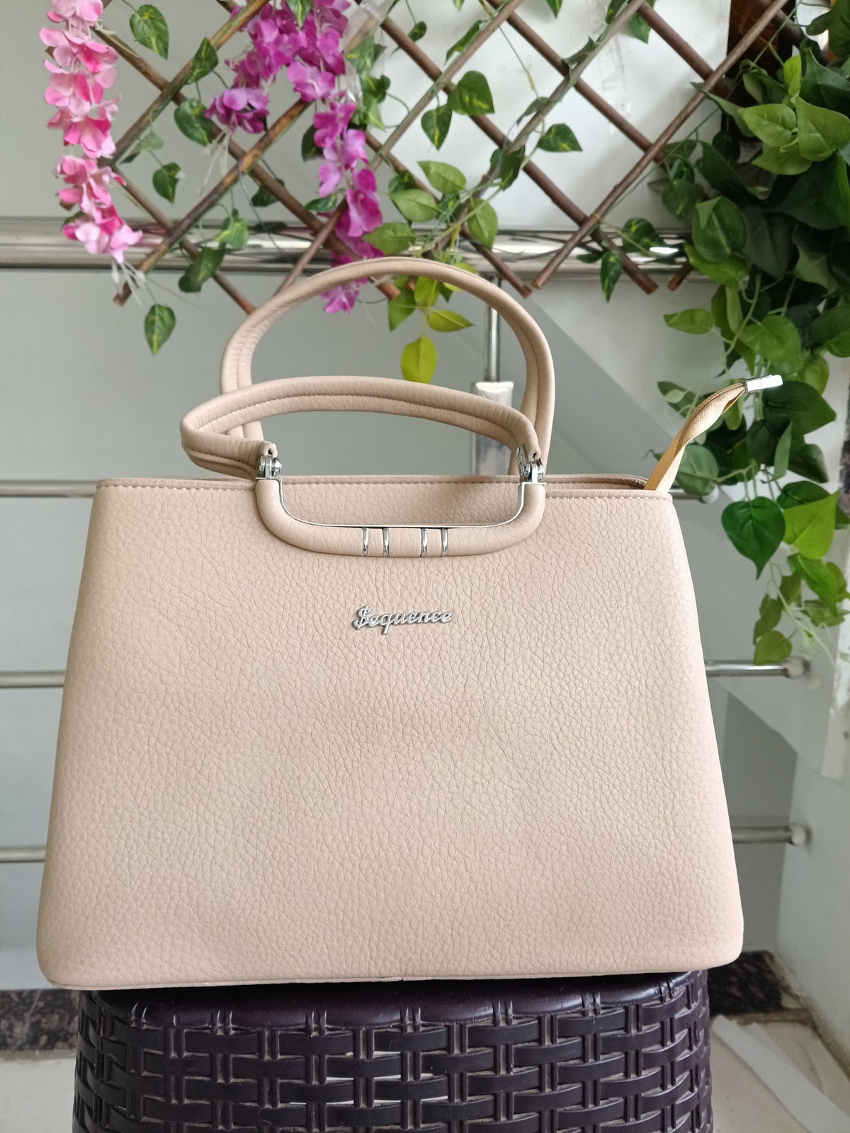 Women Beige Baguette Handbags Pu Leather