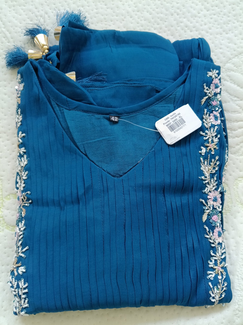 Women Blue Embroidered Cotton Kurta Pant Dupatta