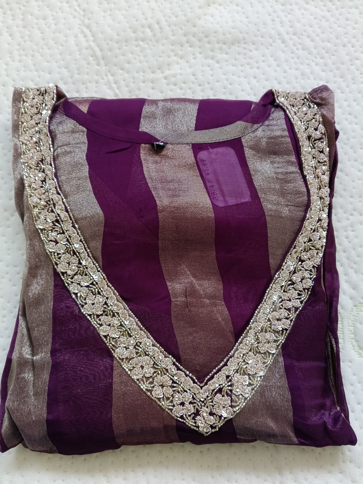 Women Purple Embroidered Tissue Kurta Pant