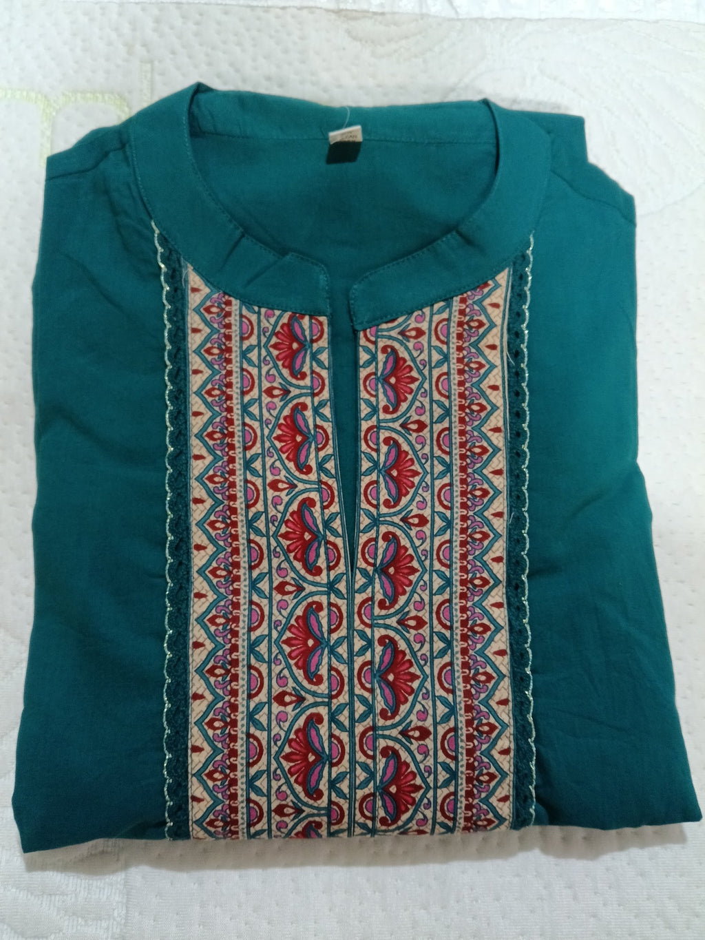 Women Green Embroidered Cotton Kurta Pant Dupatta