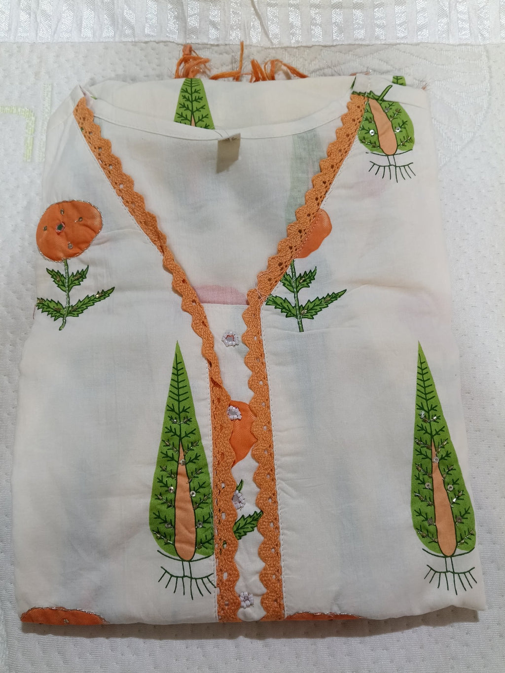 Women Cream Embroidered Cotton Kurta Pant Dupatta