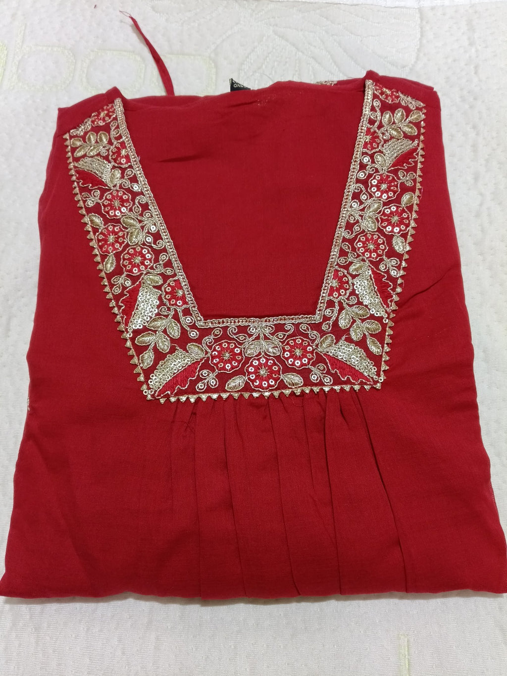 Women Red Zari Cotton Kurta Pant Dupatta