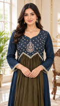 Women Mehandi Embroidered Mul Chanderi Kurta Pant Dupatta