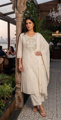 Women Off White Gota Patti Work Pure Cotton Kurta Pant Dupatta Set