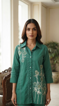 Women Green Embroidered Cotton Kurta Pant